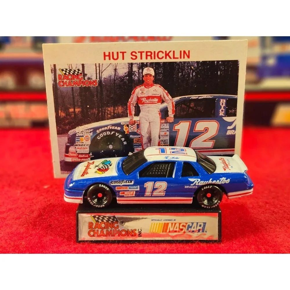 HUT‎ STRICKLIN NASCAR TRANSPORTER BUNDLE w/MATCHING STOCKCAR & PLAYER CARD